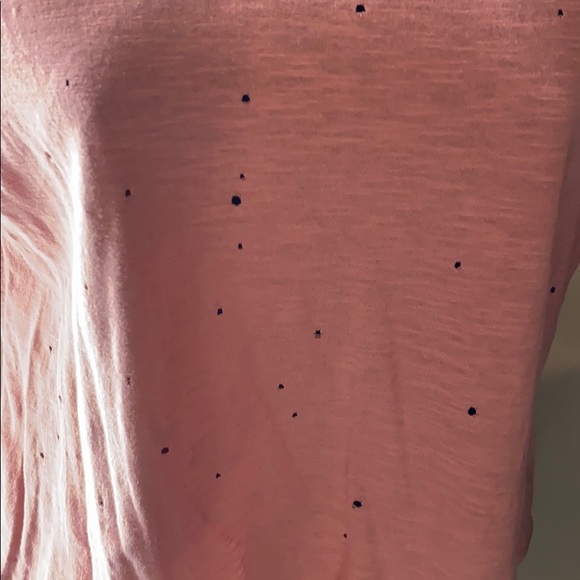 Pink distressed t shirt - Picture 3 of 4